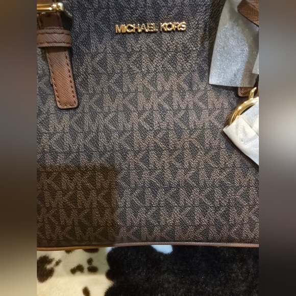 Michael Kors Brown Signature Tote Bag - Picture 3 of 5